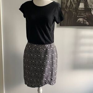 WHBM silk geometric print skirt.